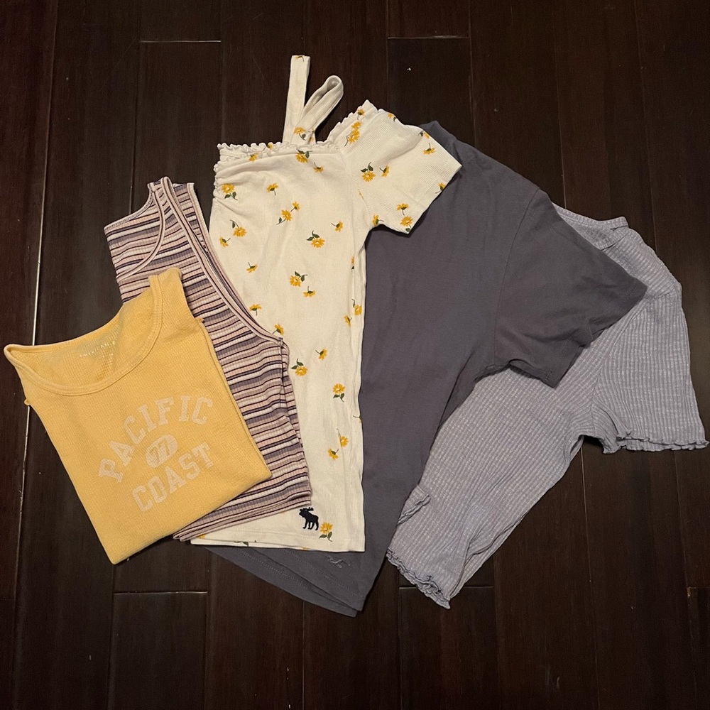 Summer bundle of American Eagle and Hollister shirts all US : Small